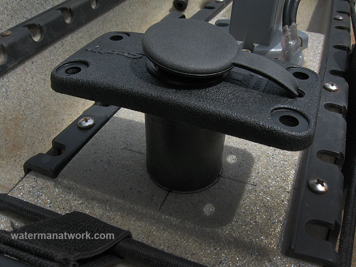 Boat-Mounted Rod Holder - Southpaw